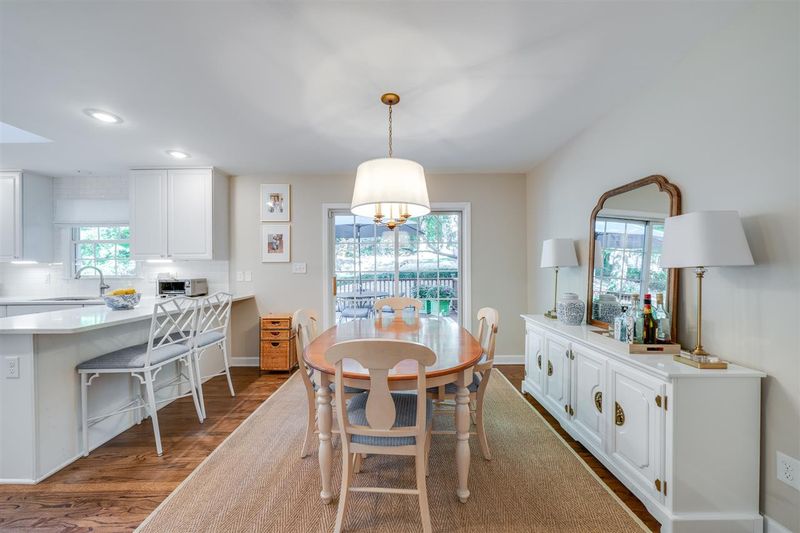 808 Davidson St, Raleigh, NC 27609