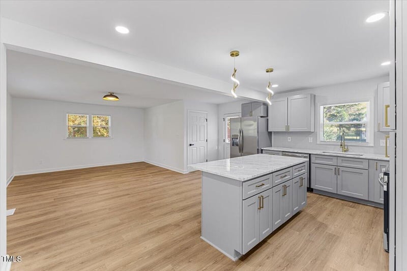 808 Edison Rd, Raleigh, NC 27610