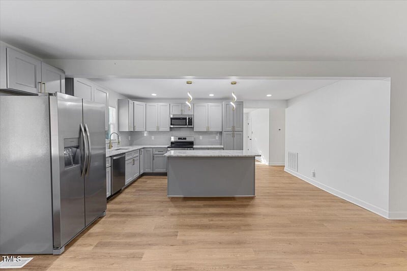 808 Edison Rd, Raleigh, NC 27610