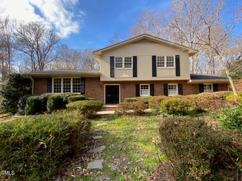 808 Ellynn Dr, Cary, NC 27511