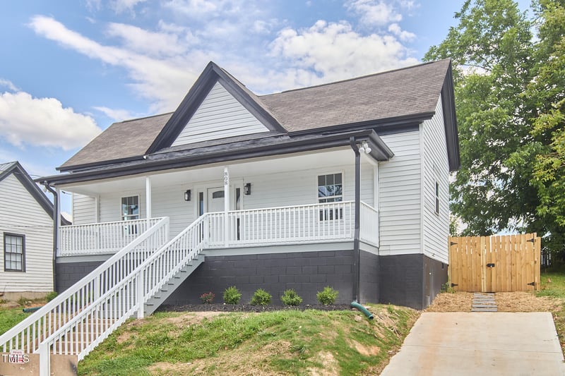 808 Eva St, Durham, NC 27701
