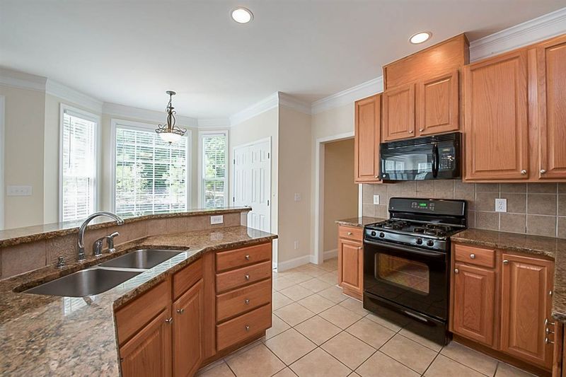 808 Fanning Way, Durham, NC 27704