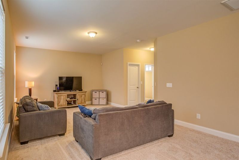 808 Fulworth Ave, Wake Forest, NC 27587