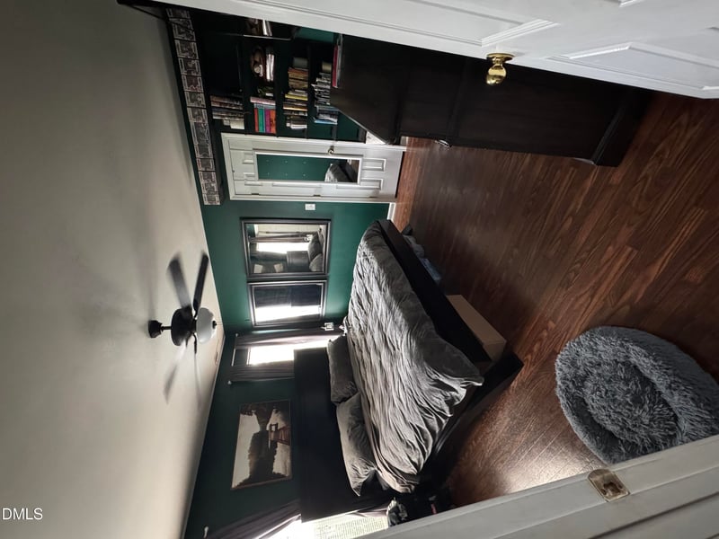 808 Grove Creek Ln, Raleigh, NC 27610