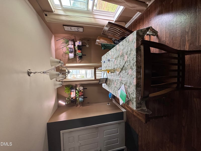 808 Grove Creek Ln, Raleigh, NC 27610