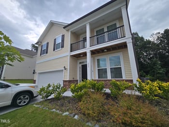 808 Heartpine Dr, Mebane, NC 27302