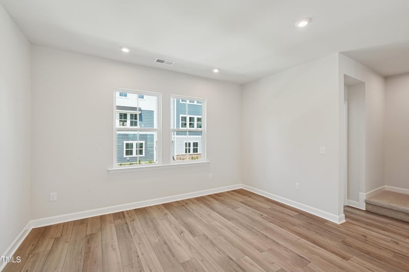 808 Hillfarm Dr, Wake Forest, NC 27587