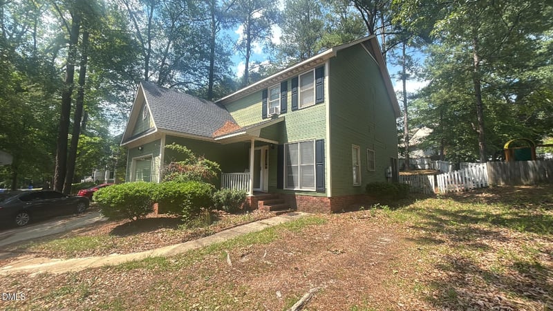 808 Hilton Dr, Fayetteville, NC 28311