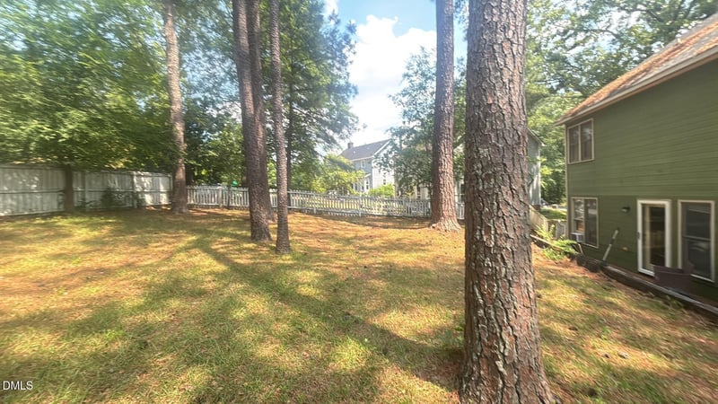 808 Hilton Dr, Fayetteville, NC 28311
