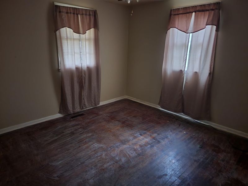 808 Newcombe Rd, Raleigh, NC 27610