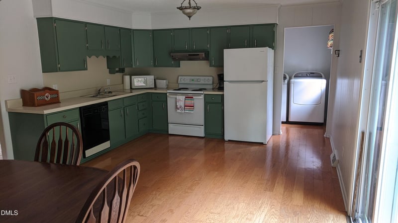 808 Old Fayetteville Rd, Chapel Hill, NC 27516