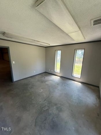 808 Parker St, Graham, NC 27253