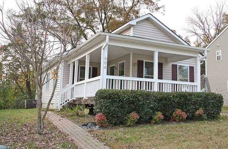 808 Pauli Murray Pl, Durham, NC 27701