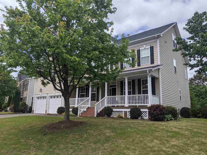 808 Potterstone Glen Way, Cary, NC 27519