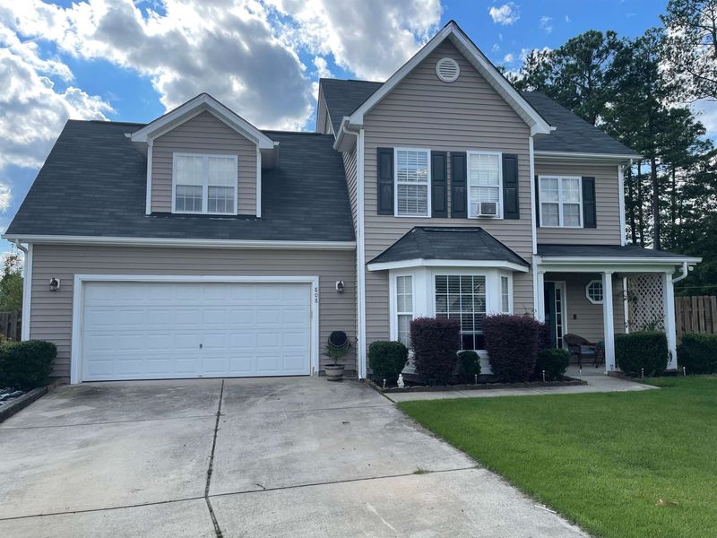 808 Pyracantha Dr, Holly Springs, NC 27540