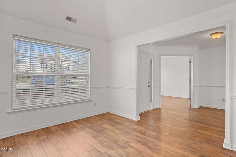 808 Red Oak Tree Dr, Fuquay Varina, NC 27526