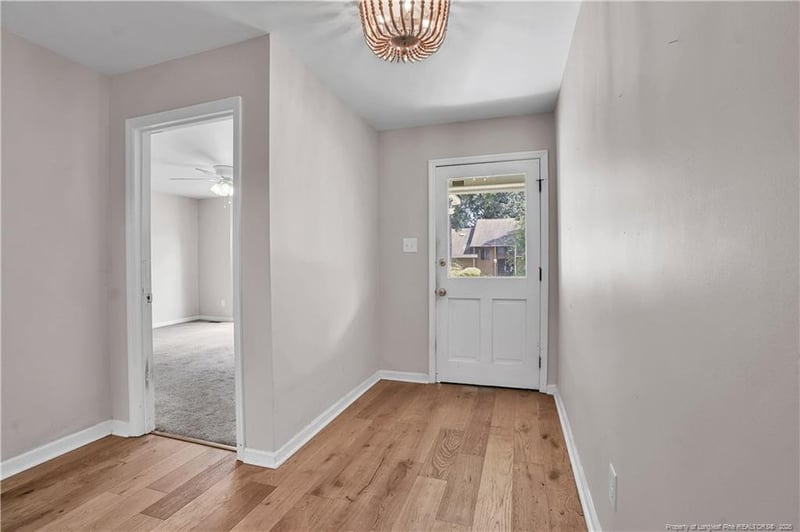 808 Rutledge Dr, Fayetteville, NC 28311
