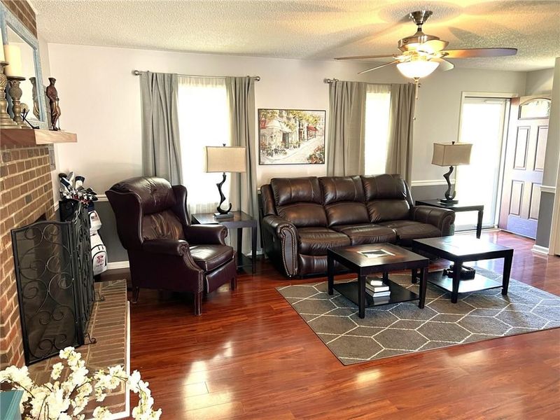 808 E Stagecoach Rd E, Mebane, NC 27302