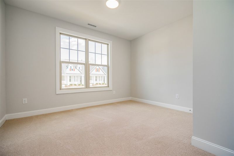 808 Traditions Ridge Dr, Wake Forest, NC 27587