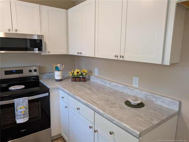 808 Weiss Ave, Fayetteville, NC 28305