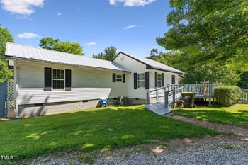 8089 Crawford Currin Rd, Oxford, NC 27565