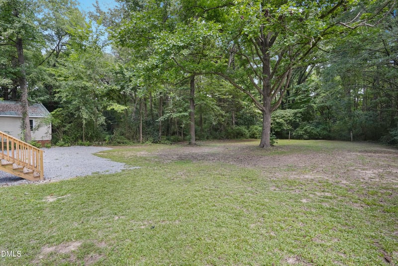 809 3rd St, Sanford, NC 27330