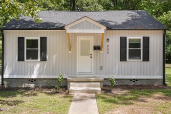 809 3rd St, Sanford, NC 27330