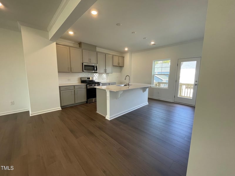 809 Basswood Gln Trl, Knightdale, NC 27545