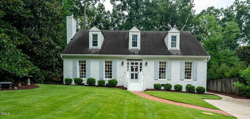 809 Blenheim Dr, Raleigh, NC 27612