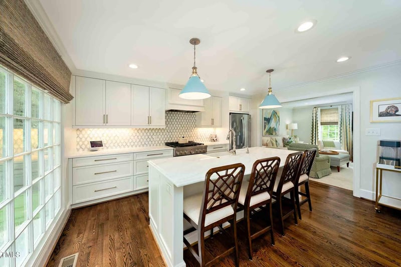 809 Blenheim Dr, Raleigh, NC 27612