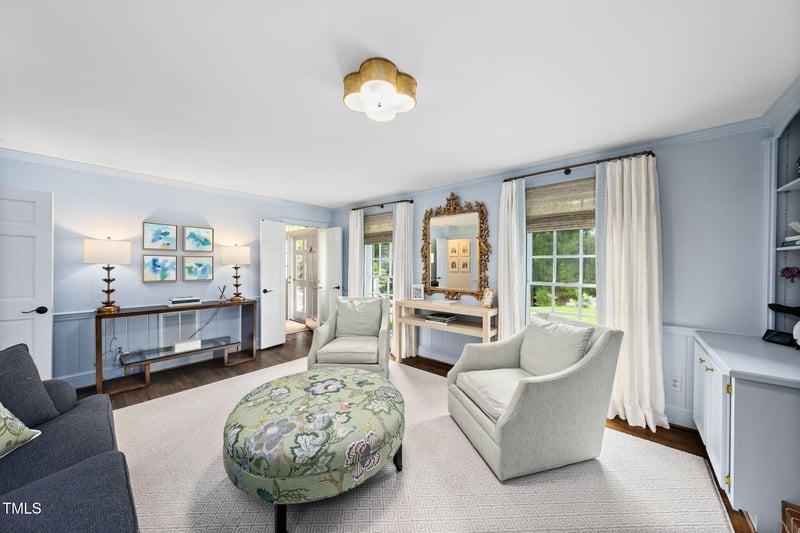 809 Blenheim Dr, Raleigh, NC 27612