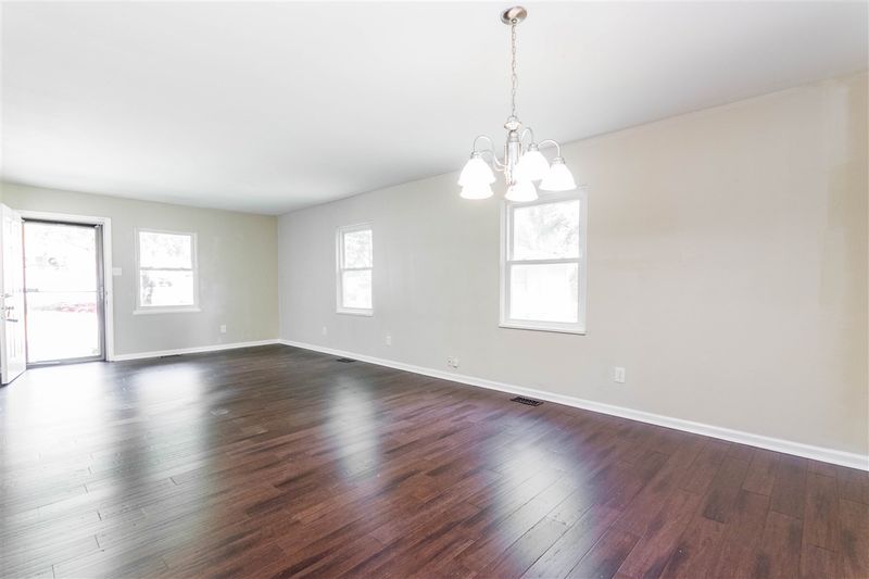 809 Carmen Ct, Raleigh, NC 27610
