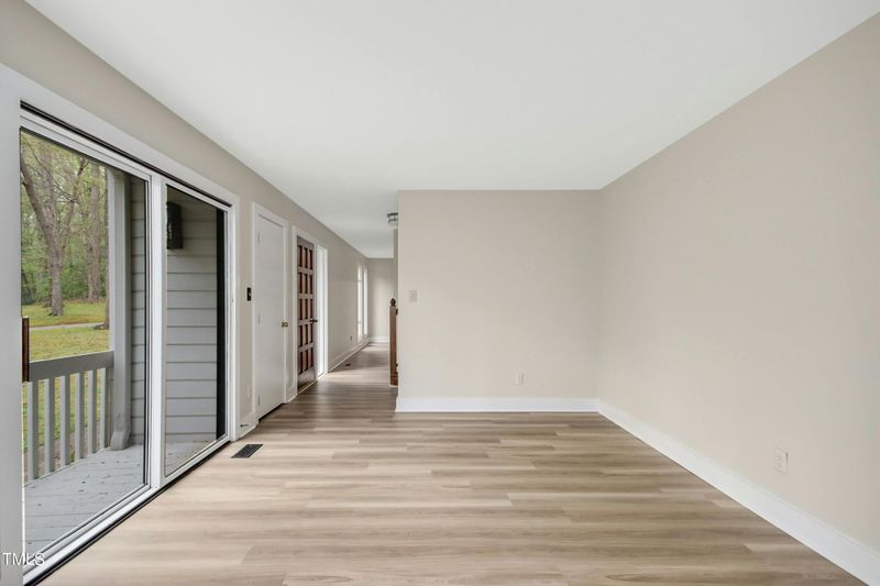809 Carrington Dr, Raleigh, NC 27615