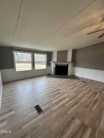 809 Club Pond Rd, Henderson, NC 27537