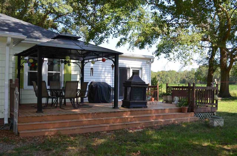 809 Cox Maddox Rd, Sanford, NC 27332