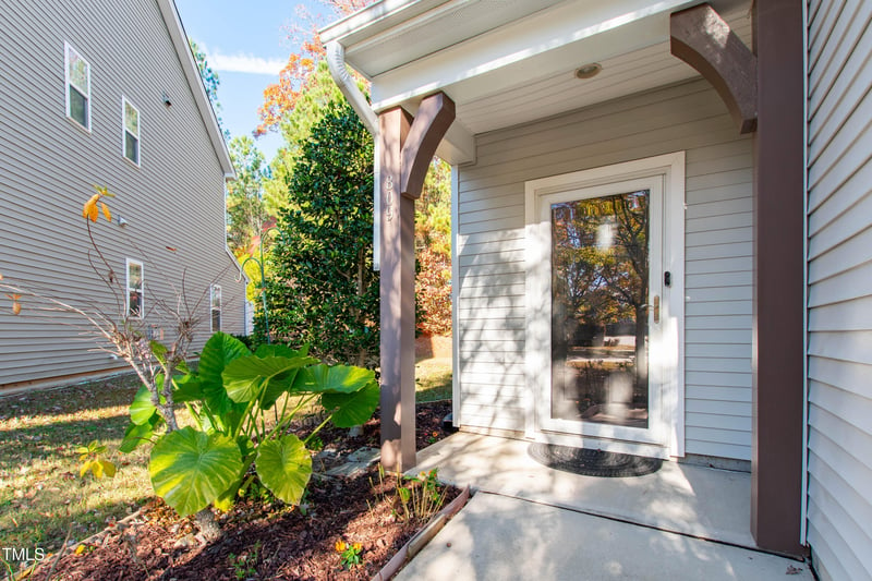 809 Davidson Point Rd, Cary, NC 27513