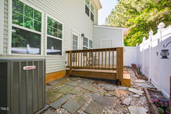 809 Davidson Point Rd, Cary, NC 27513