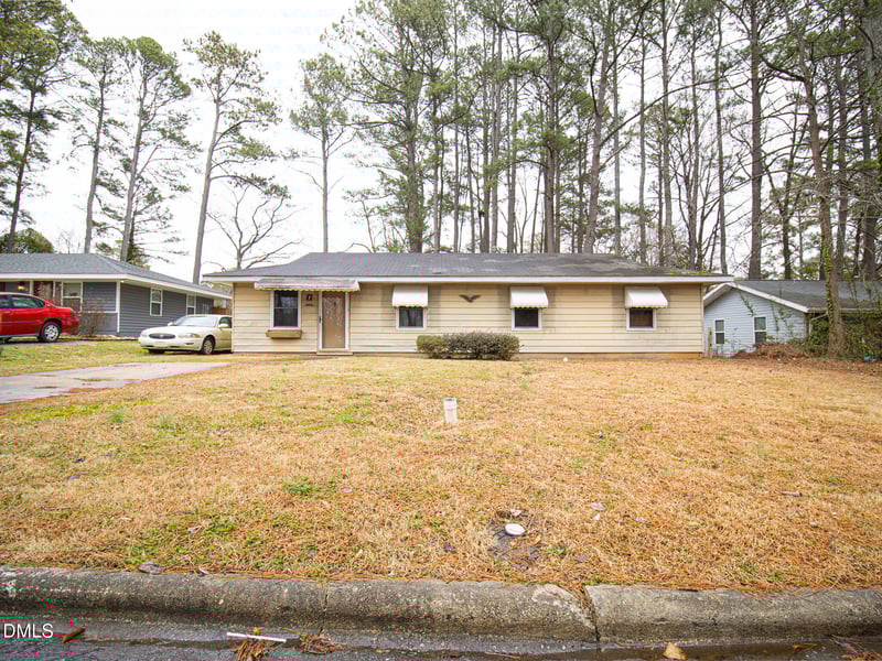 809 Grantland Dr, Raleigh, NC 27610