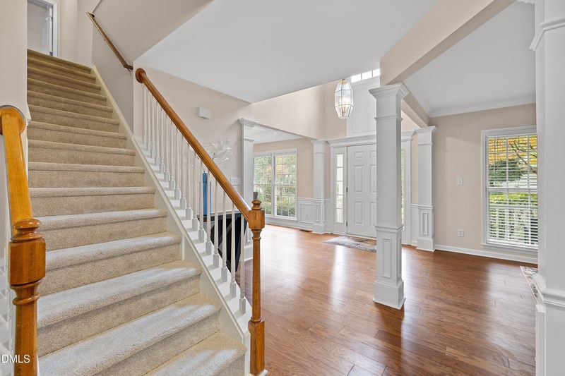 809 Green Passage Ln, Apex, NC 27502