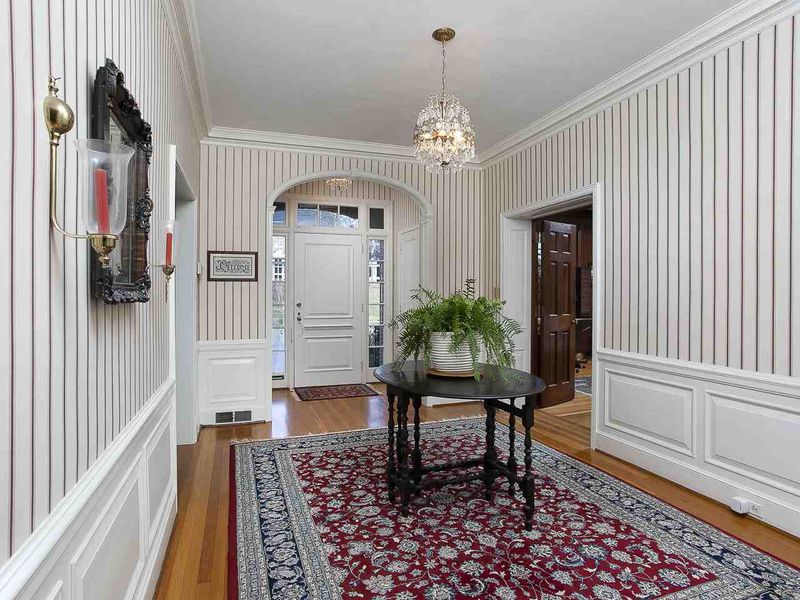809 Hermitage Court Dr, Durham, NC 27707