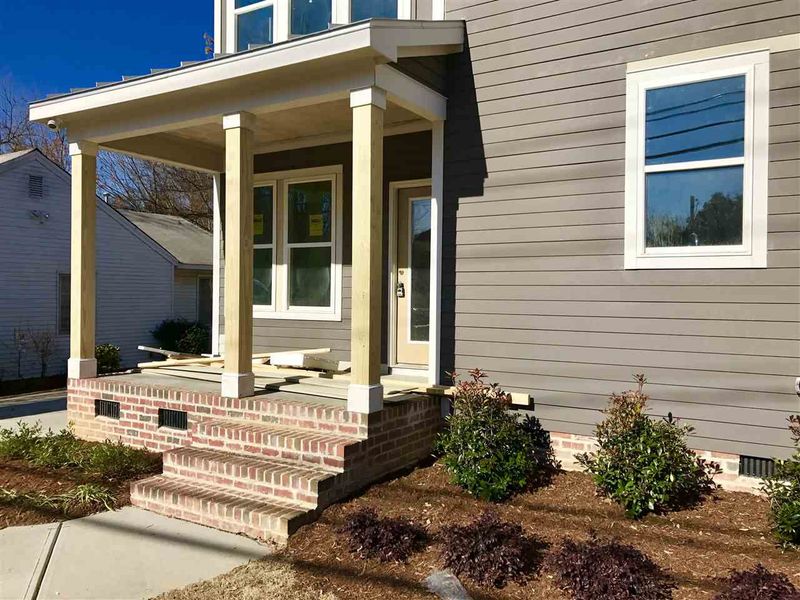 809 E Lenoir St, Raleigh, NC 27601