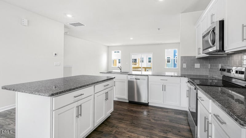 809 Lucky Clover Way, Fuquay Varina, NC 27526