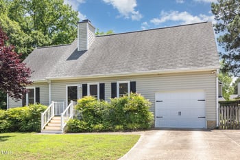 809 Maple Shade Ln, Apex, NC 27502