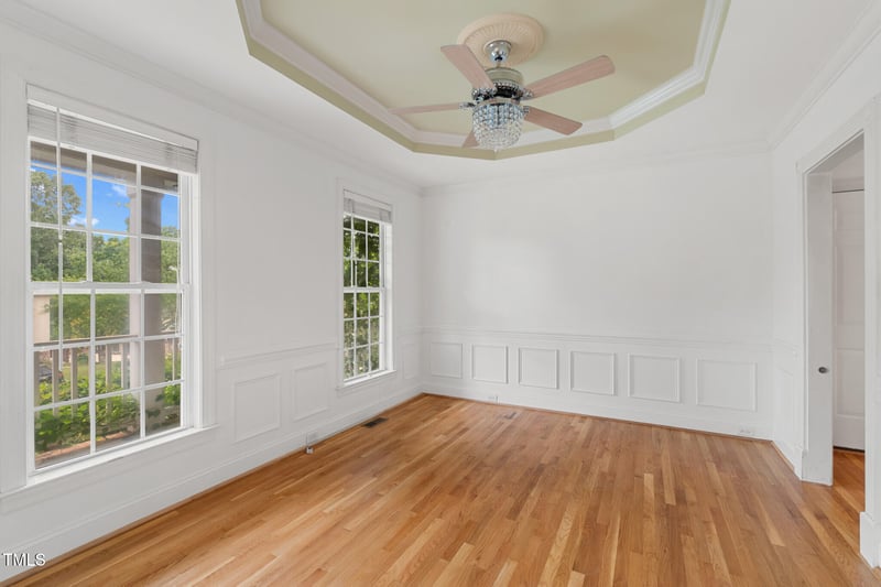 809 Parkridge Dr, Clayton, NC 27527