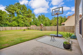 809 Pecan Grove Loop, Hope Mills, NC 28348