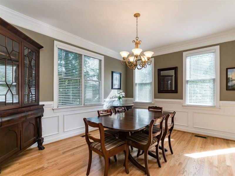 809 Pensby Ct, Holly Springs, NC 27540