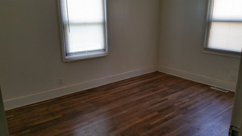 809 Ridgeway Ave, Durham, NC 27707