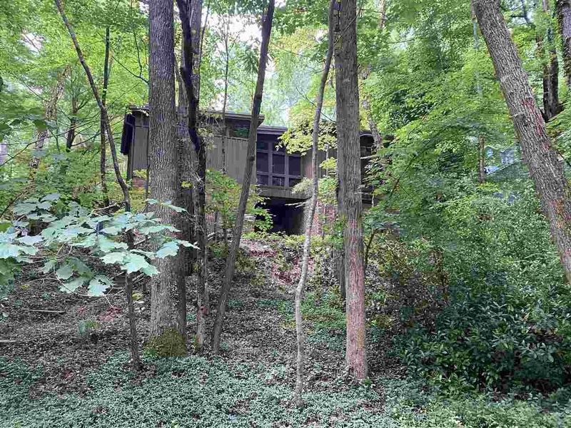 809 Shady Lawn Rd, Chapel Hill, NC 27514