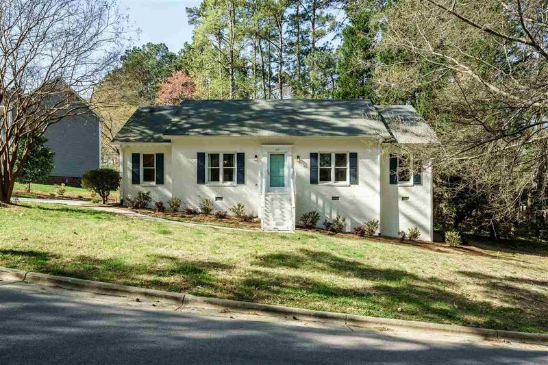 809 Temple St, Raleigh, NC 27609