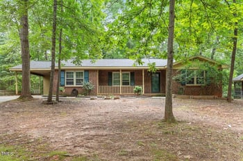 809 Valerie Dr, Raleigh, NC 27606